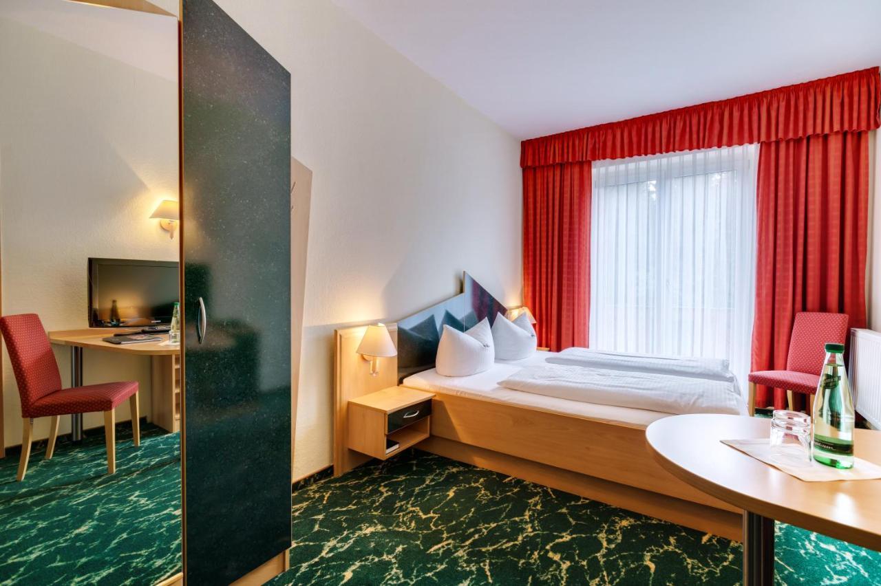 Waldhotel Vogtland Klingenthal Bagian luar foto
