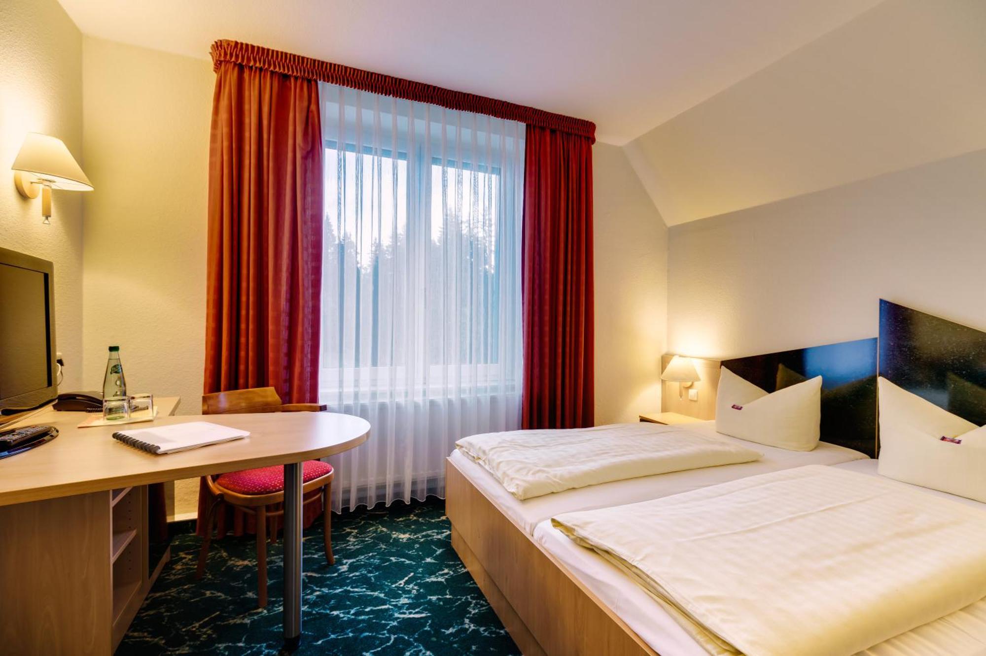 Waldhotel Vogtland Klingenthal Bagian luar foto