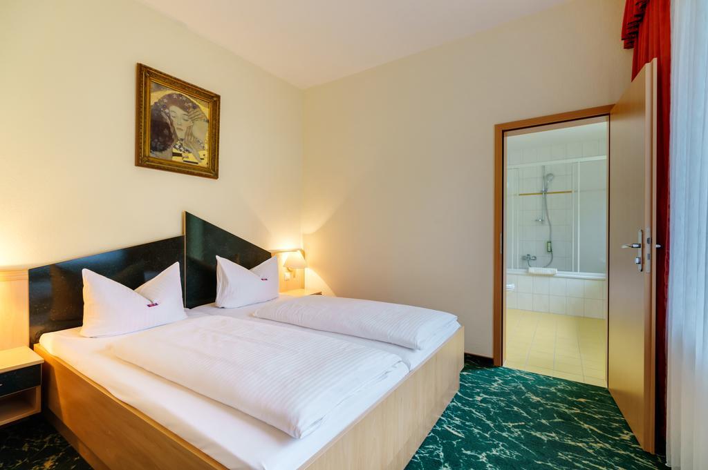 Waldhotel Vogtland Klingenthal Bagian luar foto